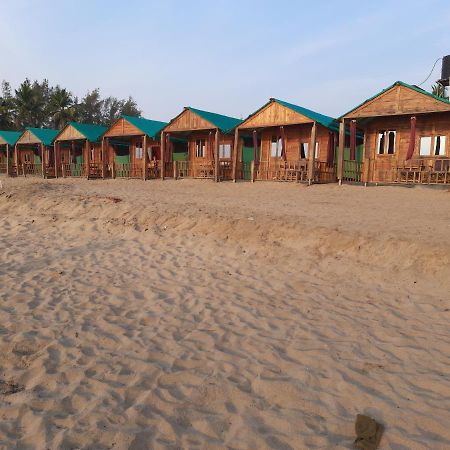 Saxony Beach Huts อากอนดา ภายนอก รูปภาพ