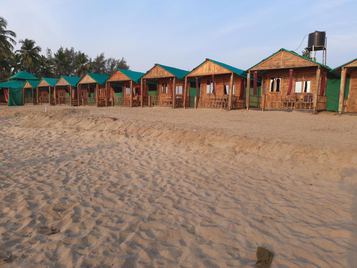 Saxony Beach Huts อากอนดา ภายนอก รูปภาพ